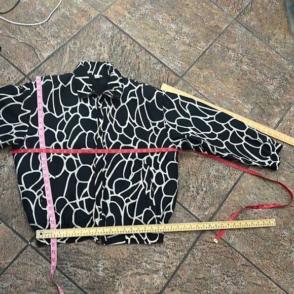 Fuda International Jacket Size Large 💯 Silk Woman’s Light Weight Zipper Front - Picture 12 of 12